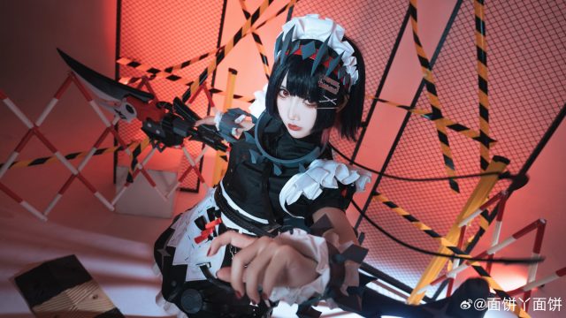 当“鲨鱼妹”走出新艾利都:面饼仙儿COS演绎艾莲·乔的冷感魅力 当“鲨鱼妹”走出新艾利都:面饼仙儿COS演绎艾莲·乔的冷感魅力