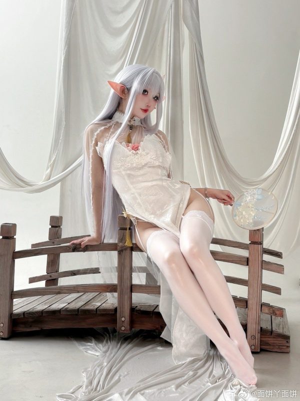 旗袍版面饼仙儿COS赏析:阿尔比恩高贵冷艳与优雅的完美融合 旗袍版面饼仙儿COS赏析:阿尔比恩高贵冷艳与优雅的完美融合