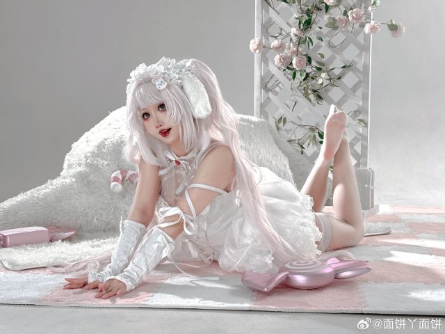 面饼仙儿花嫁版爱丽丝COS:体验胜利女神·妮姬甜美梦幻之旅 面饼仙儿花嫁版爱丽丝COS:体验胜利女神·妮姬甜美梦幻之旅