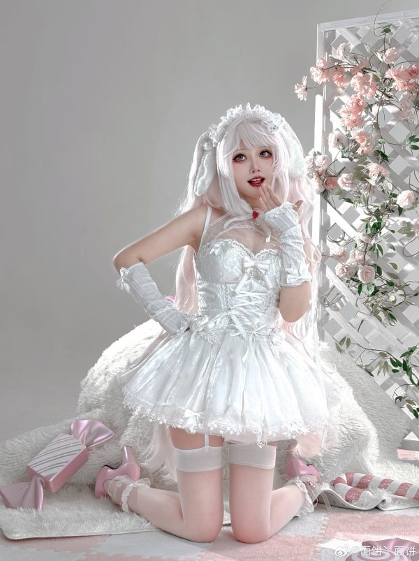 面饼仙儿花嫁版爱丽丝COS:体验胜利女神·妮姬甜美梦幻之旅 面饼仙儿花嫁版爱丽丝COS:体验胜利女神·妮姬甜美梦幻之旅