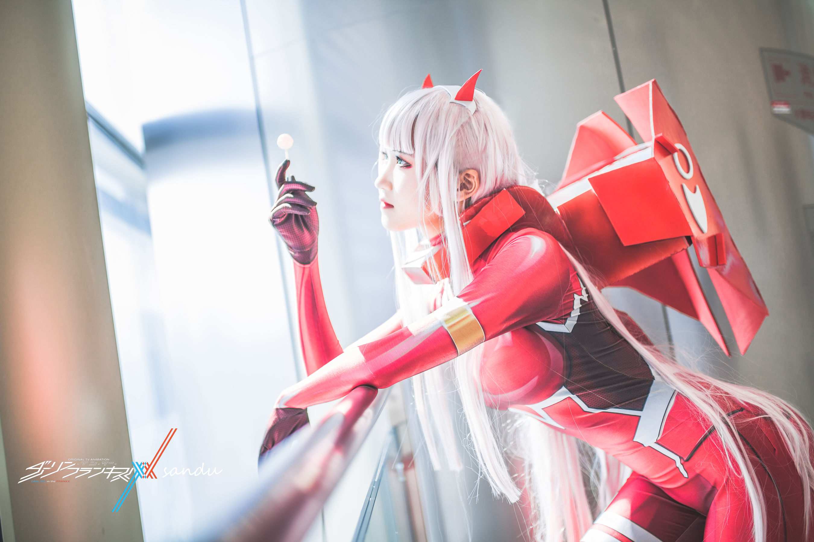 三度_69《Darling in the Franxx》:红色机甲感造型下的02角色还原插图 三度_69《Darling in the Franxx》:红色机甲感造型下的02角色还原