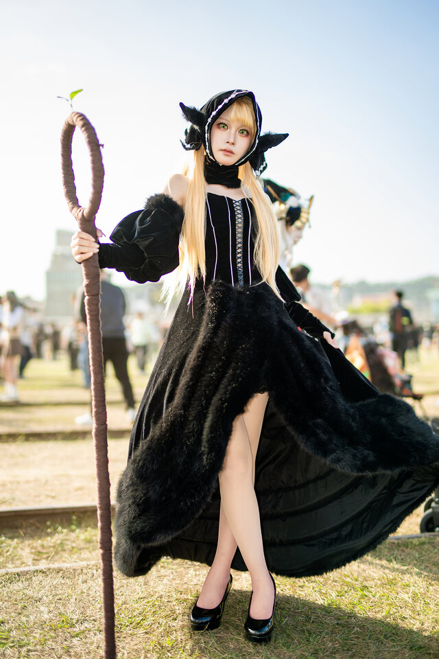FFK18现场焦点！Kanami玛露希尔COS神秘冷艳的精灵魔法师