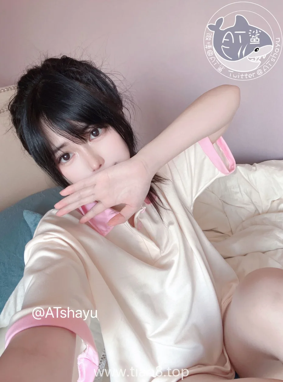 清纯妹妹还能这么拍?AT鲨这套有点东西插图3 清纯妹妹还能这么拍?AT鲨这套有点东西