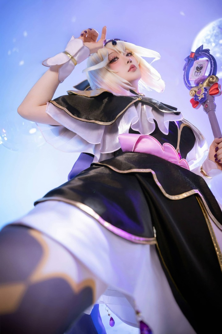 星之迟迟森亚露露香COS赏析:原服梦幻气质与高完成度还原 星之迟迟森亚露露香COS赏析:原服梦幻气质与高完成度还原
