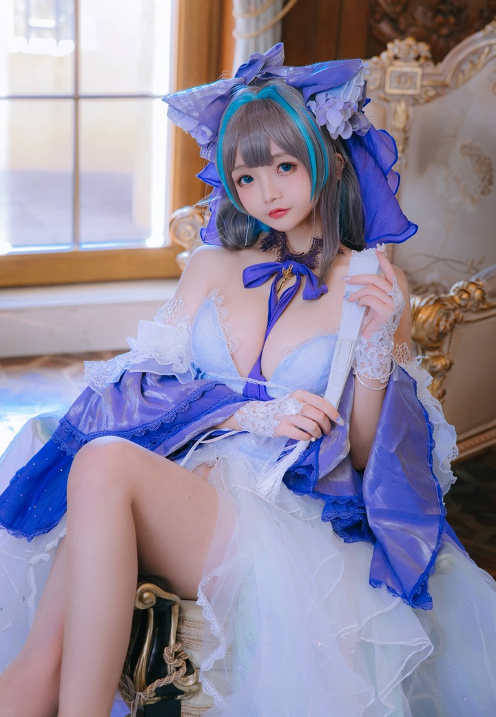 碧蓝航线柴郡cos赏析:日奈娇婚纱版演绎猫系舰娘的梦幻魅力 碧蓝航线柴郡cos赏析:日奈娇婚纱版演绎猫系舰娘的梦幻魅力