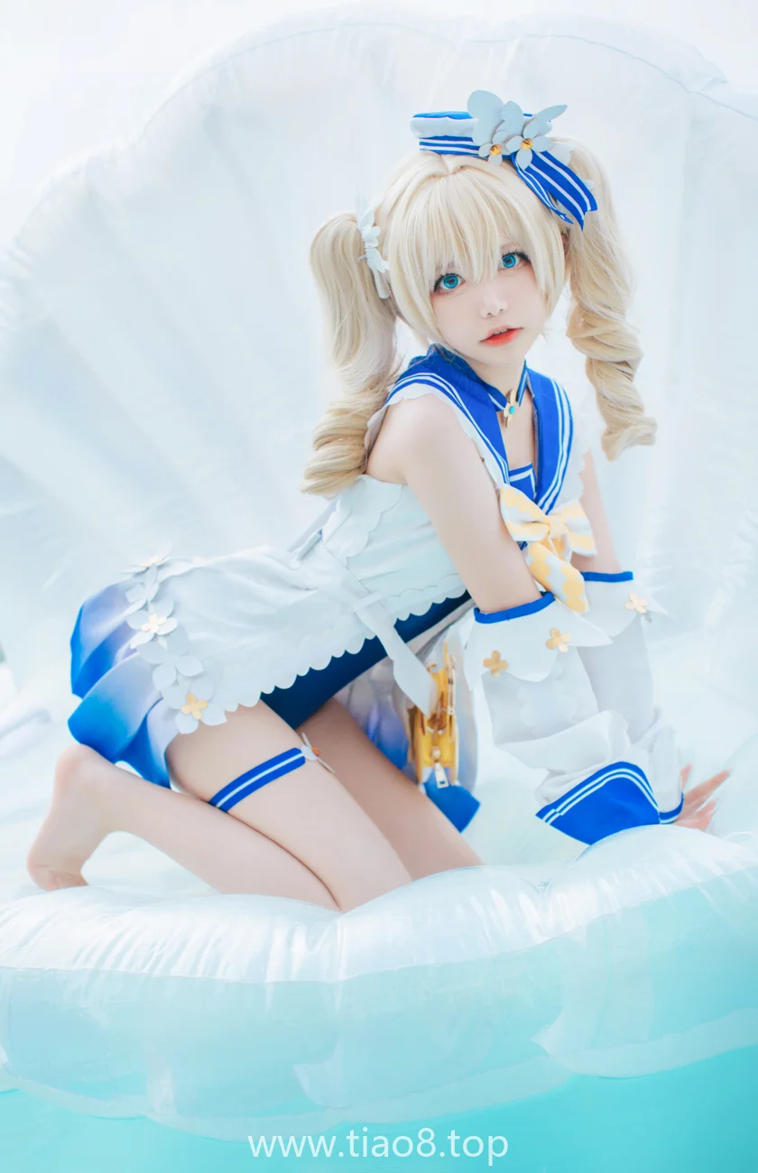 说实话芭芭拉cos我看过几十套,六二二同学这套是真拍懂角色了插图2 说实话芭芭拉cos我看过几十套,六二二同学这套是真拍懂角色了