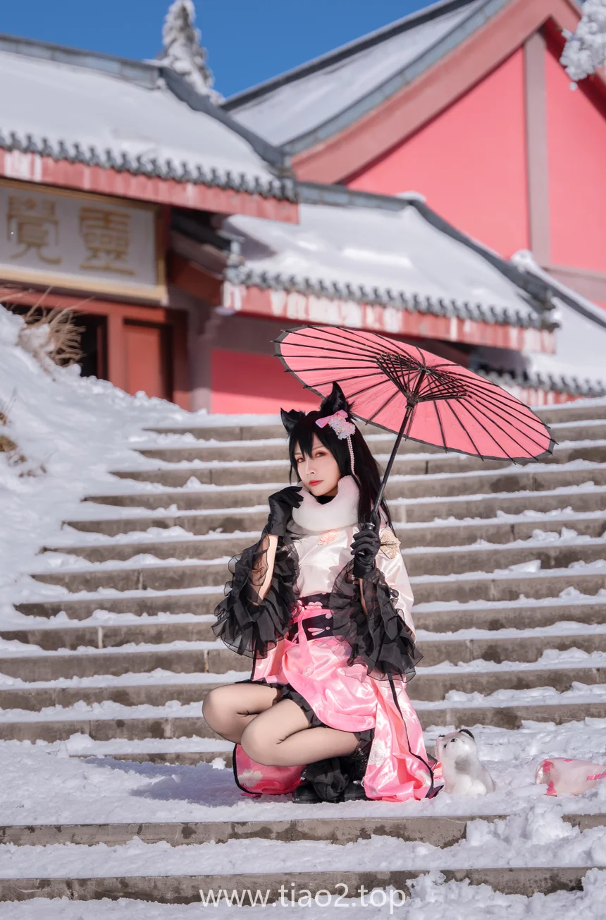 翻完Neko-薇薇这套爱宕和服,才懂什么叫从走路开始改角色