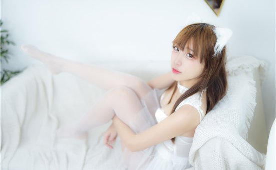 二佐Nisa展示完美新娘,白婚纱下的绝美身姿