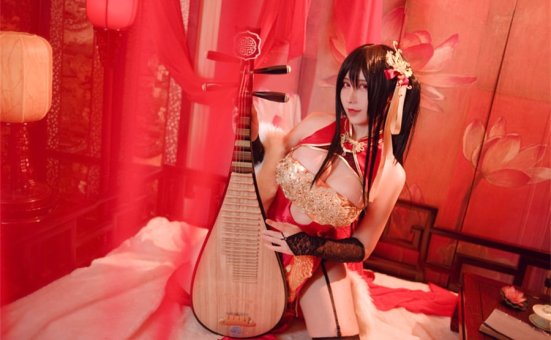 九曲jean加利索新春旗袍，令人着迷不已