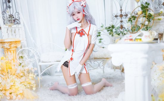 Momoko葵葵的华丽扮相,黑夜使者妩媚动人