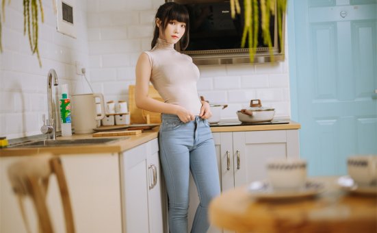 汪知子简介及作品鉴赏，多才多艺的治愈系女神！