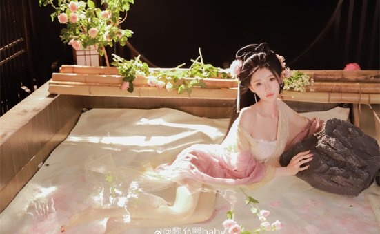 黎允熙baby微密圈资源分享,金主紫色氛围灯事件真相揭秘