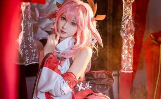 羽生三未COS《八重神子》:唯美绝妙的原神!