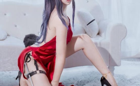 九曲jean小姐姐cos《德克萨斯》：可爱与冷酷并存的最强干员！