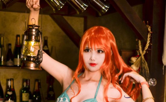 魅力满满的kaya萱《娜美》cosplay，让你仿佛置身于《ONE PIECE》世界！