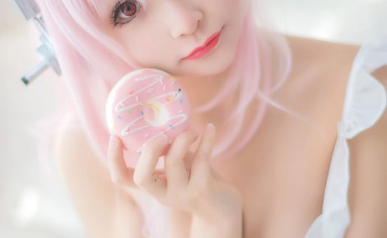 三刀刀miido Cosplay 性感超级索尼子，让你目眩神摇