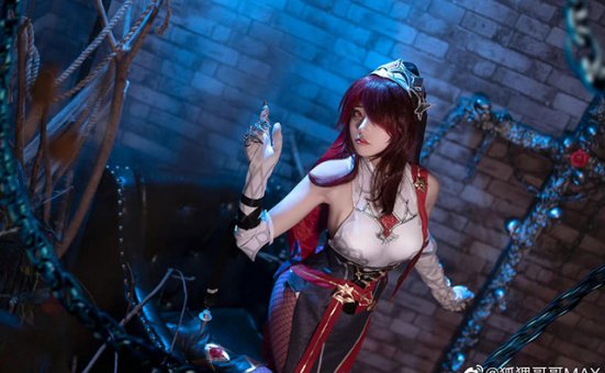 狐狸哥哥MAX cos作品 | 狐狸哥哥MAX在《原神》cos罗莎莉亚修女