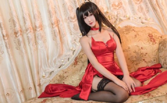 羽生三未cos《碧蓝航线》大凤,性感炽热,美丽迷人