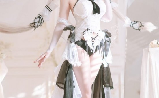 贤儿sherry cos《碧蓝航线》可畏,妙趣横生的美丽梦幻现实