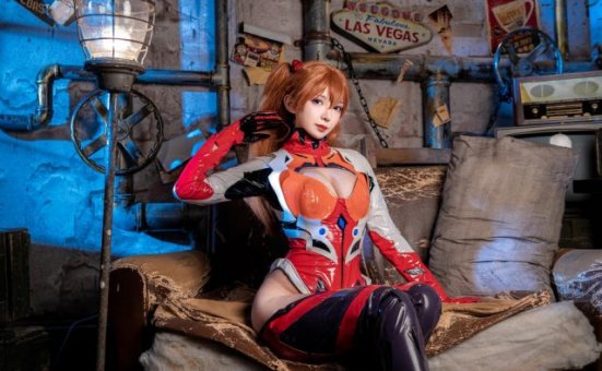 妍子坚不可摧COS作品：独具风采的La Signora和新世纪福音战士
