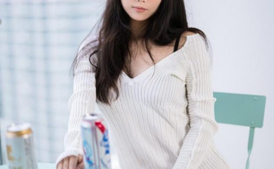 coser汪知子带你畅游二次元世界，COS作品集锦等你来欣赏！