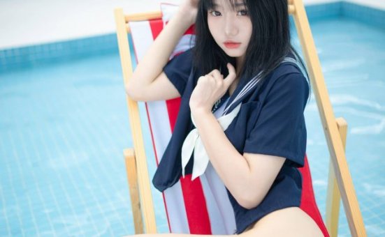 少女风COS高清图赏:coser柒柒要乖哦带来的视觉盛宴