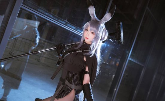 南宫cos暴行 | 南宫_明日方舟·暴行cos作品 [21P-364MB]