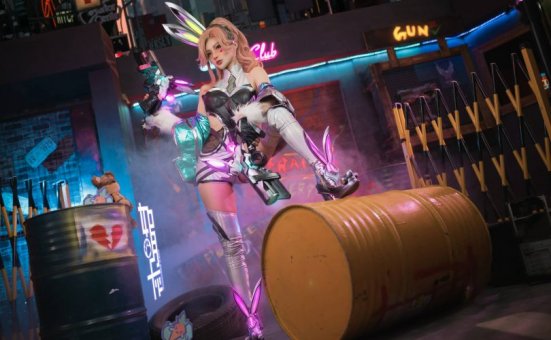 如月灰cos厄运小姐 | 如月灰_厄运小姐·幻灵女枪cos作品 [31P-325MB]