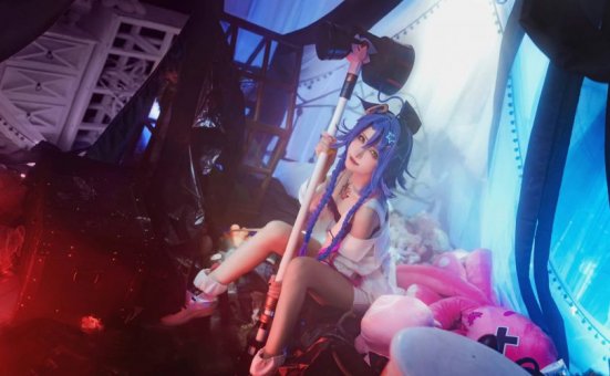 紫氯氯cos莓丝 | 紫氯氯_无期迷途·莓丝cos作品 [22P-62MB]