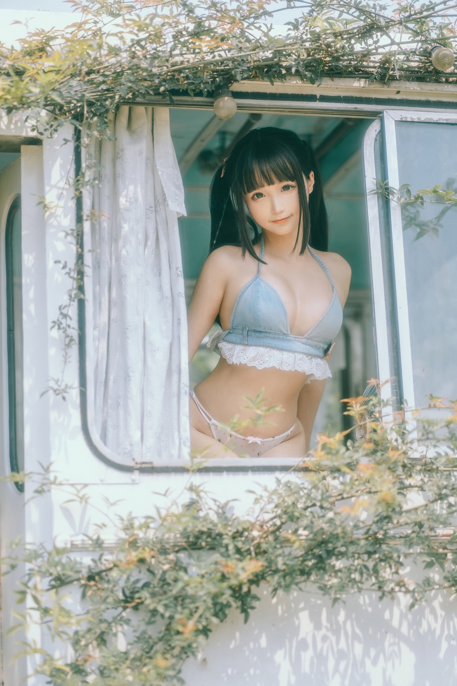 蠢沫沫大巴车遮阴图片，绝对颠覆你的想象