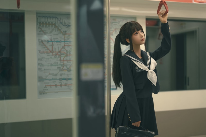 蠢沫沫无创可贴怎么样？蠢沫沫地铁任务图片免费鉴赏