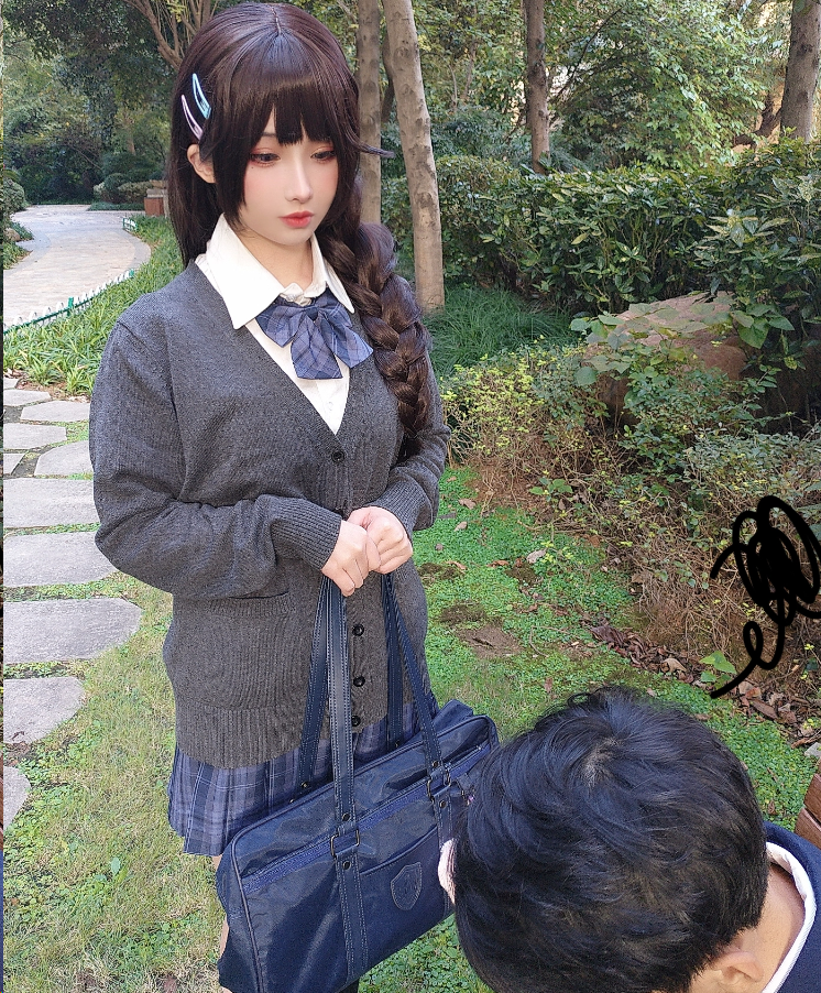 rioko凉凉子牛头人ntr，经常剧情向摄影作品赏析