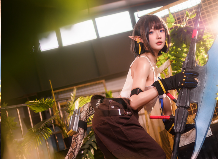 阿包也是兔娘《明日方舟 森蚺》精彩cos摄影作品赏析