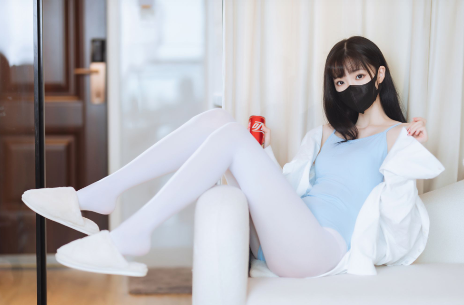 妖精般可爱!许岚LAN小姐姐的《蓝色芭蕾》勾起你心中的奇幻幻想