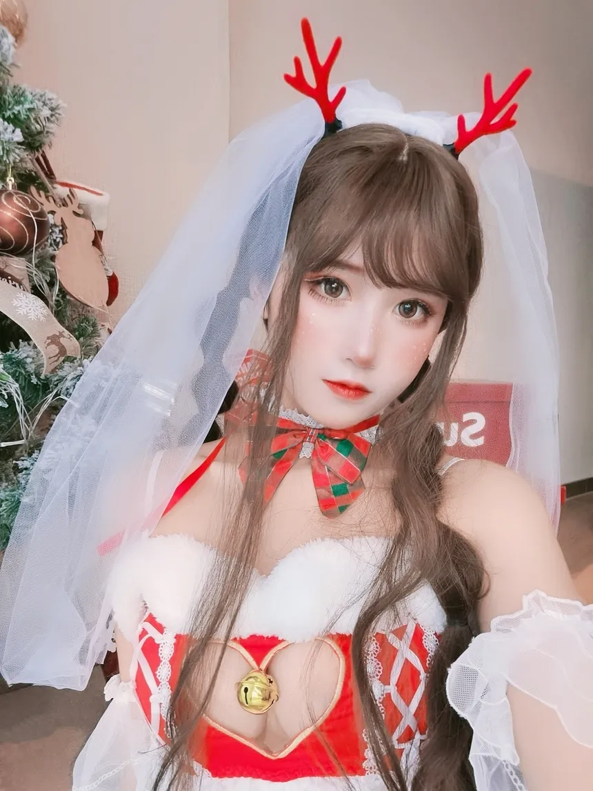 三度_69-圣诞小鹿cosplay作品[22P2V-363MB]