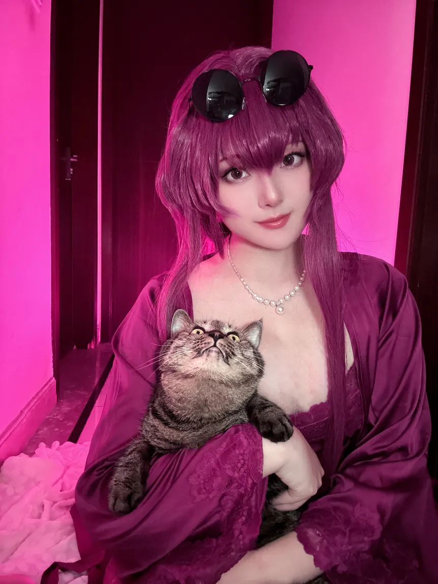 Natsuko夏夏子 – NO.062 崩坏：星穹铁道 卡芙卡睡衣