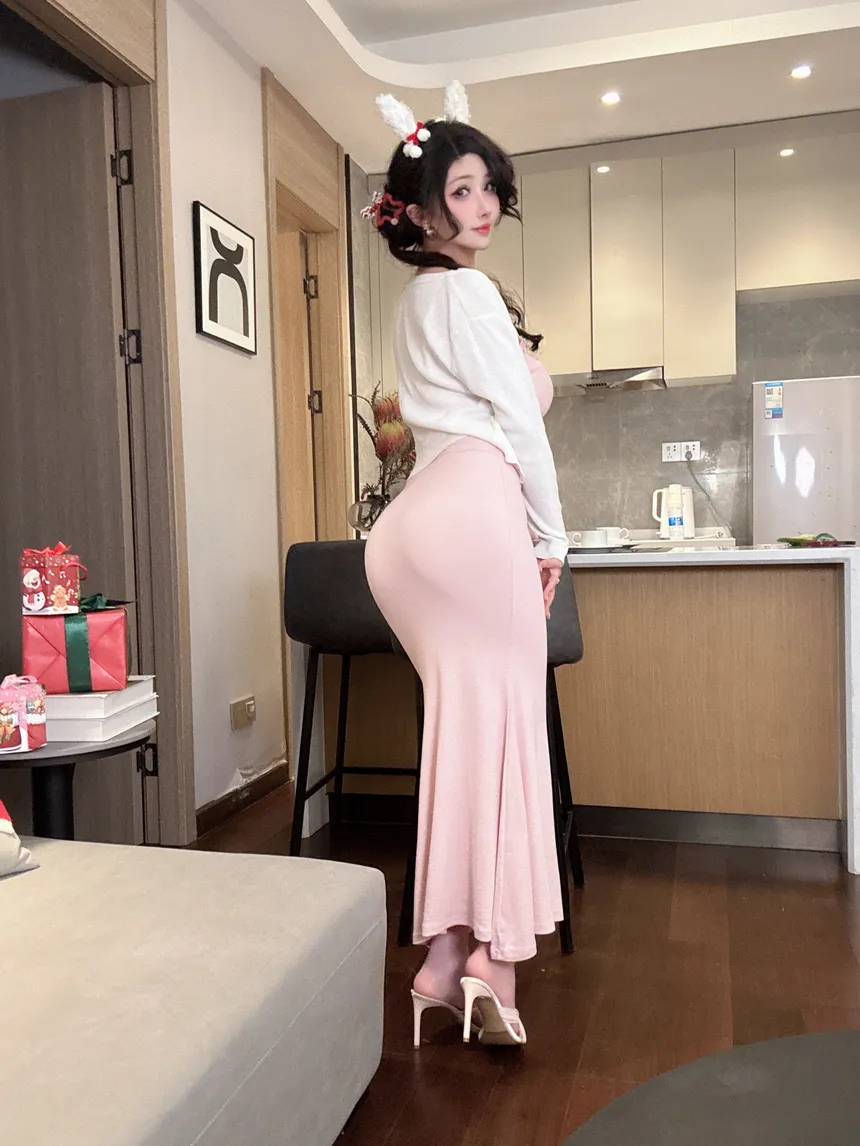 rioko凉凉子-2024圣诞节限定-草莓味小蛋糕