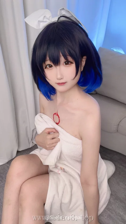 美图欣赏丨Coser_Seele麦麦:NO.005-崩崩温泉[59P-196MB]