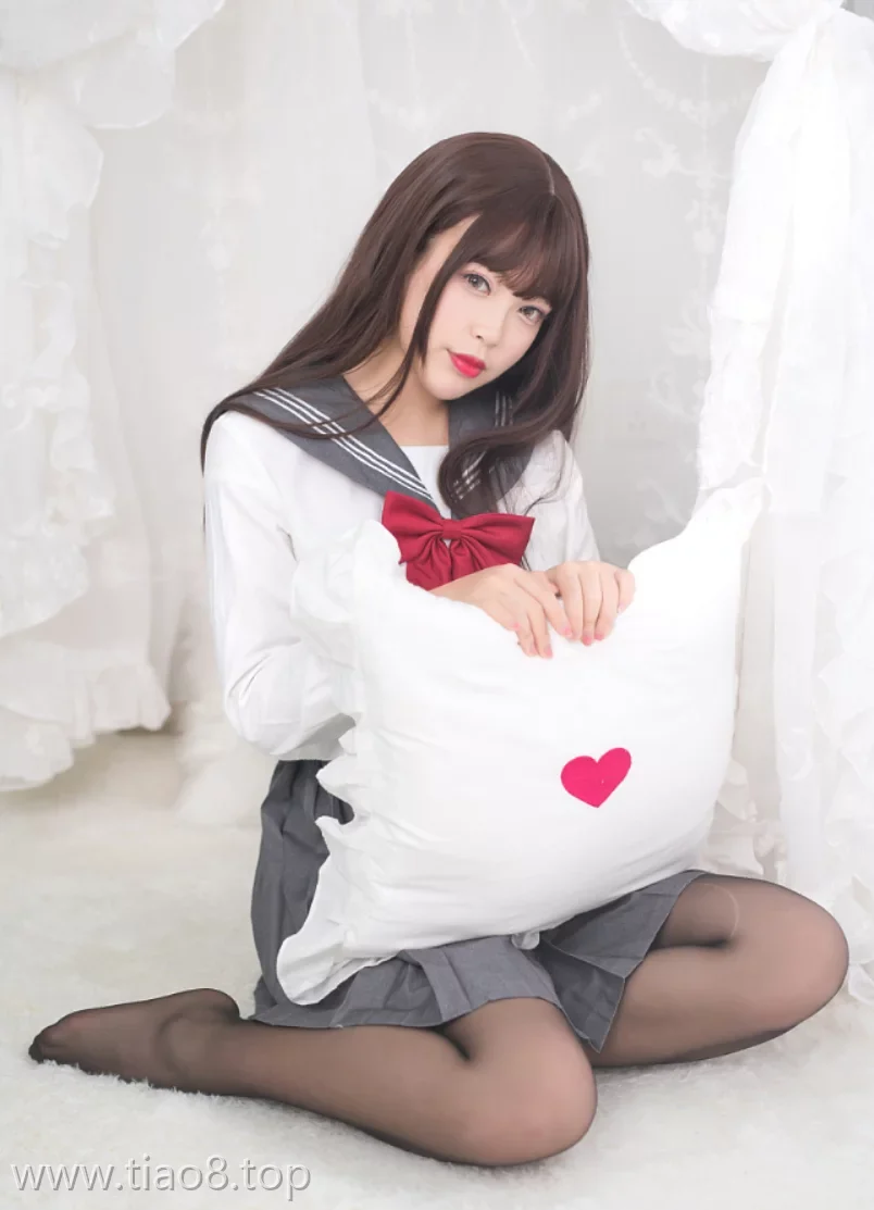 美图欣赏丨Coser白烨烨:NO.010-绝对足域[77P9V-1.48GB]